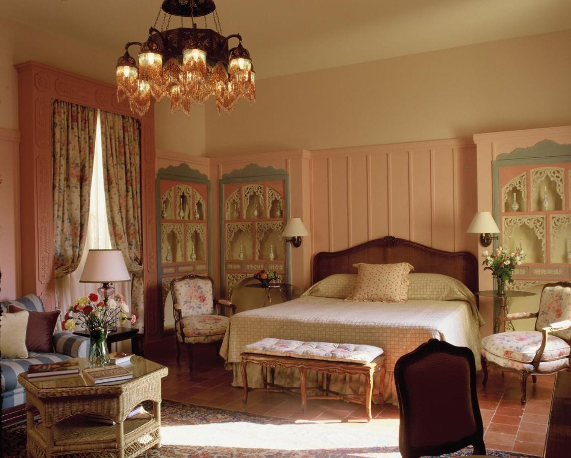 Albergo Hotel Beirut Bagian luar foto