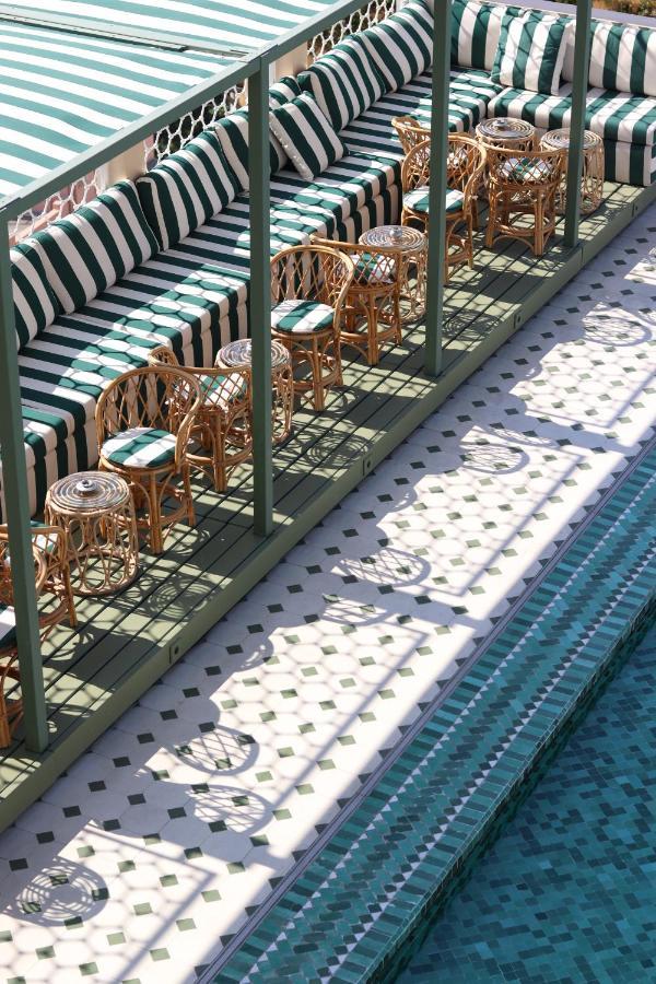 Albergo Hotel Beirut Bagian luar foto