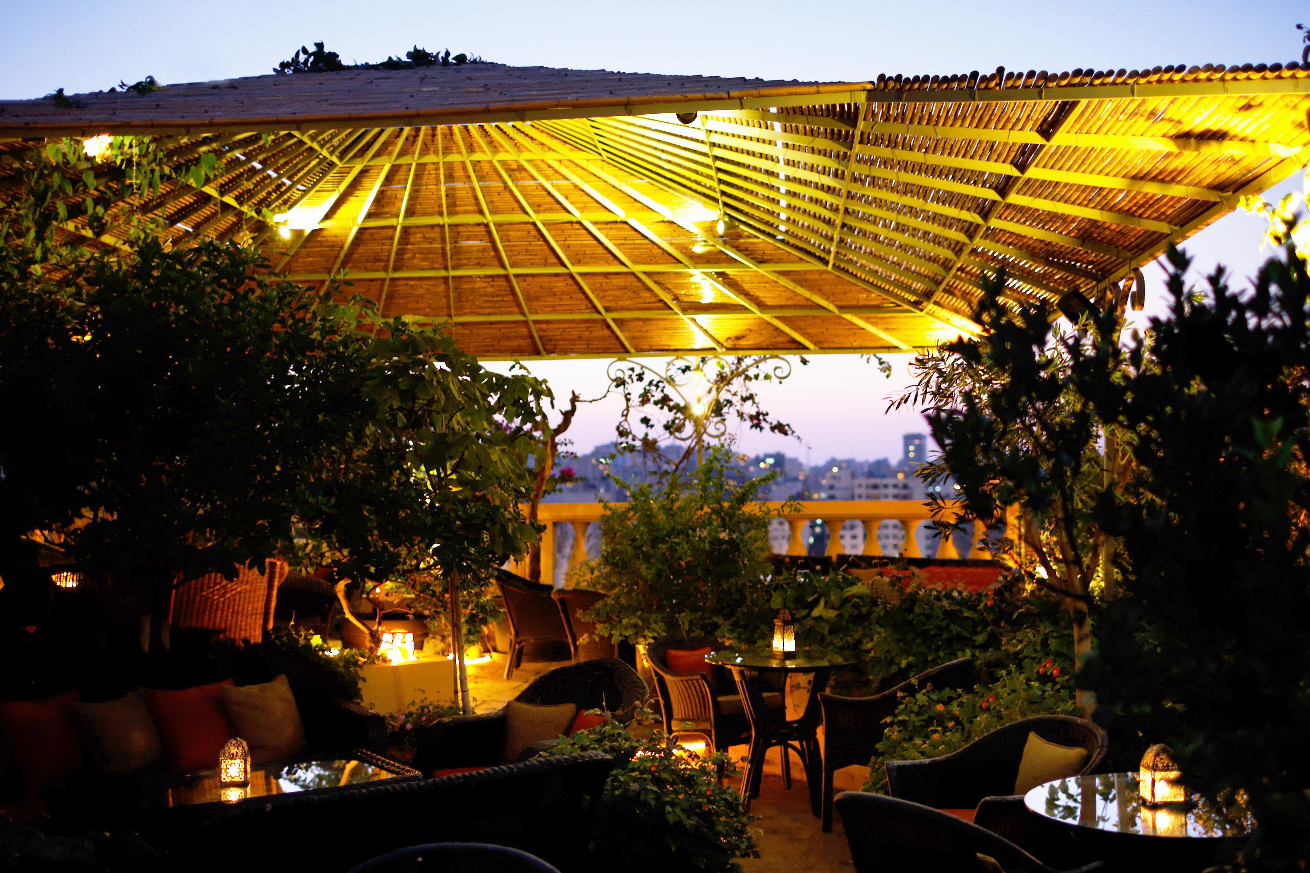 Albergo Hotel Beirut Bagian luar foto