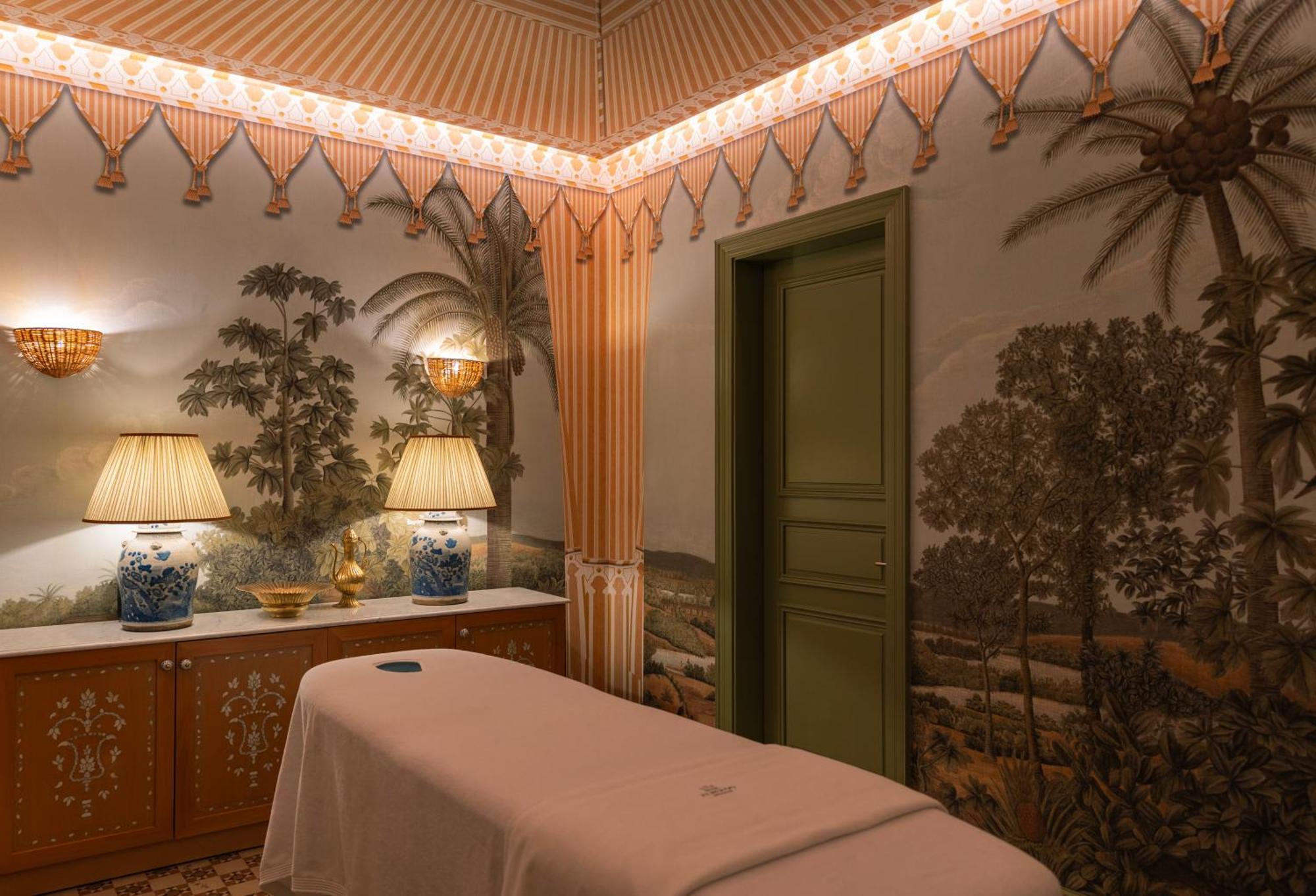 Albergo Hotel Beirut Bagian luar foto